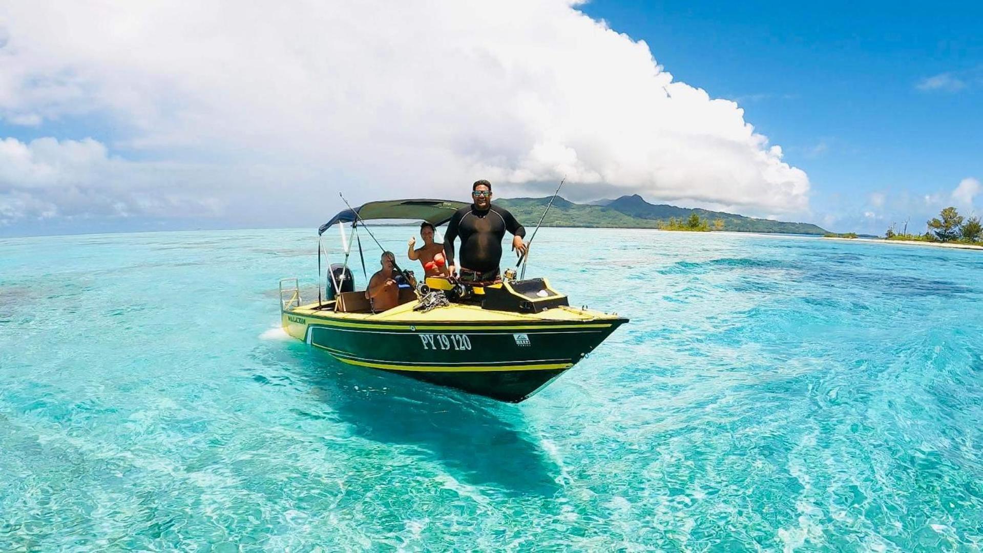 Mara'Ai Le Spot Tubuai Chambre Triple Taahueia Deluxe Sdb Privee Avec Piscine Mataura Exterior photo